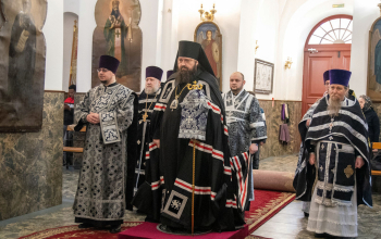 Cвященнослужители борисовского районного благочиния сослужили епископу Амвросию