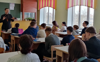 Встреча иерея Артемия Щербицкого с учащимися СШ 12