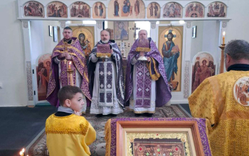 Великий Четверг Страстной седмицы в храме святой Живоначальной Троицы