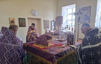 Великий Четверг Страстной седмицы в храме святой Живоначальной Троицы