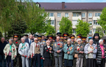 Епископ Амвросий принял участие в митинге в честь 80-летия Победы