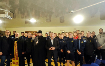 Епископ Амвросий освятил «Борисов-Арену»