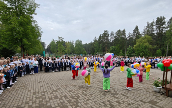 Торжественная линейка в СШ №24