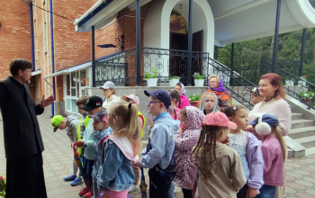 Продолжается программа "Дни православия" в приходе храма Рождества Христова