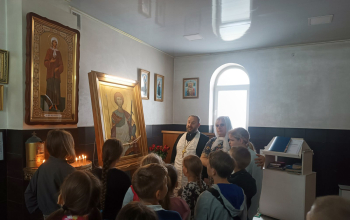 Школьники посетили храм святого великомученика Георгия Побеносца 