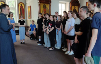 Продолжаются дни православия для школьников в приходе храма Рождества Христова