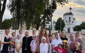 Паломническая поездка молодежи кафедрального собора Воскресения Христова в Спасо-Евфросиниевский женский монастырь 