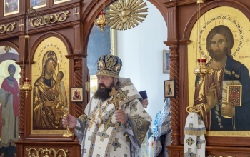 Торжественное архиерейское богослужение в храме святого Архангела Михаила