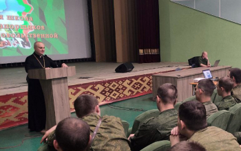 Протоиерей Андрей Шабаловский принял участие во встрече с военнослужащими 72-го ГОУЦ