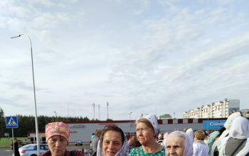 Прихожане храма Рождества Христова приняли участие в епархиальном крестном ходе