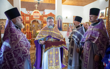 Престольный праздник в храме Воздвижения Креста Господня