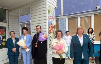 Иерей Артемий Щербицкий принял участие в торжественной линейке СШ №24