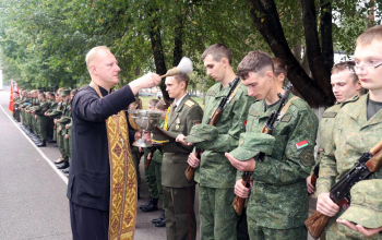 Торжественное принятие военной присяги в 320-й школе подготовки специалистов