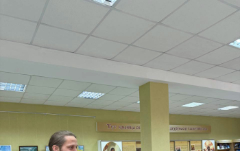 Иерей Виктор Шабловский провел беседу на тему  «Спасибо Маме за то, что подарила жизнь» для учащихся гимназии №3