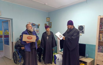 Епископ Амвросий посетил отделение круглосуточного пребывания для граждан пожилого возраста и инвалидов