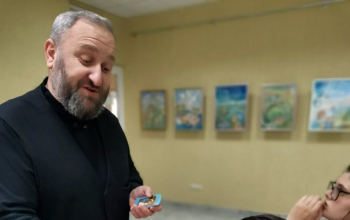 Протоиерей Иоанн Миронович провел беседу в духовно-просветительском центре
