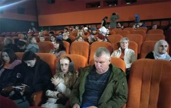 В кинотеатре «Октябрь» г. Борисова прошел показ мультфильма «Серафима»