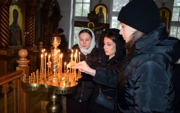 Учащиеся Борисовского медицинского колледжа посетили храм Рождества Христова