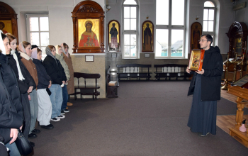 Учащиеся Борисовского медицинского колледжа посетили храм Рождества Христова