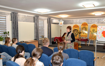 Встреча учащихся Борисовского медицинского колледжа с духовенством храма Рождества Христова