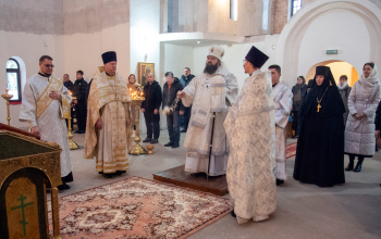 Божественная литургия и лития по п.п. игумении Василиссе (Медведь)