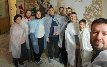 С рождественской радостью к пациенткам и персоналу УЗ «Борисовского родильного дома»