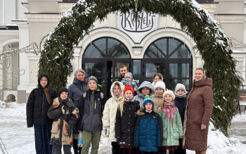 Воскресная школа кафедрального собора на рождественском фестивале «Радость»