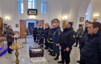 Курсанты Университета гражданской защиты МЧС оказали помощь приходу храма святого Архангела Михаила