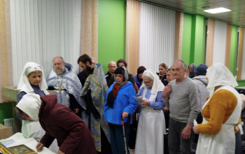 Ковчег с частицей Пояса Пресвятой Богородицы побывал в Борисовской центральной районной больнице