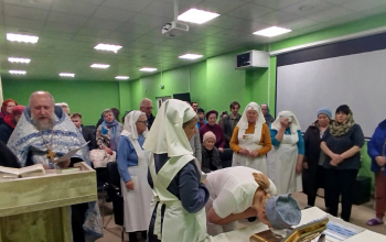 Ковчег с частицей Пояса Пресвятой Богородицы побывал в Борисовской центральной районной больнице