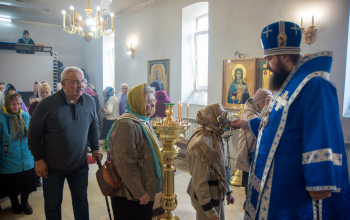 Литургия в храме иконы Божией Матери «Всех скорбящих Радость»