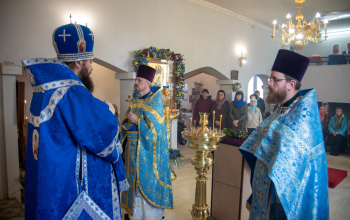 Литургия в храме иконы Божией Матери «Всех скорбящих Радость»