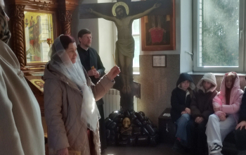 Гимназисты в гостях, в храме Рождества Христова