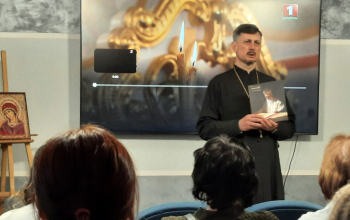 Библиотекари школ посетили храм Рождества Христова