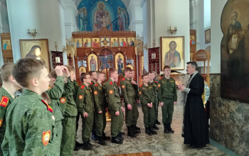 Учащиеся Борисовского кадетского училища посетили кафедральный собор Воскресения Христова
