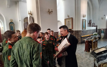 Учащиеся Борисовского кадетского училища посетили кафедральный собор Воскресения Христова