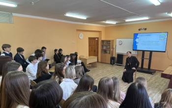 Беседы со старшеклассниками в рамках проекта «ШАГ»