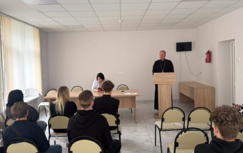 Духовная беседа с молодежью в рамках акции «Молодежь без наркотиков»