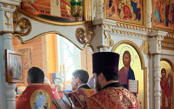 Богослужение в храме святителя Николая Чудотворца д. Ляховка