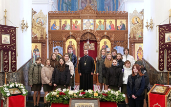 Экскурсия учащихся СШ № 16  в кафедральный собор Воскресения Христова