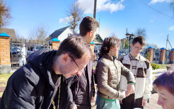 Акция «Евангелие в каждый дом»  на приходе Рождества Христова