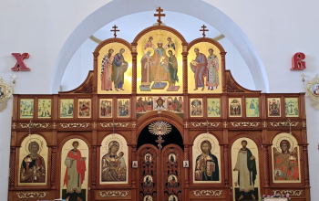 Протоиерей Андрей Капульцевич освятил две иконы Деисусного чина храмового иконостаса