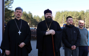 Водружение купола и креста