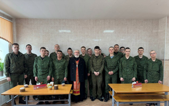 Пасха 2026: Протоиерей Фёдор Чернеков поздравил военнослужащих с Пасхой