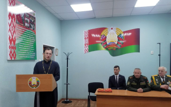 Иерей Артемий Щербицкий напутствовал новобранцев