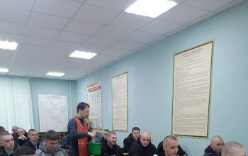 Иерей Артемий Щербицкий напутствовал новобранцев