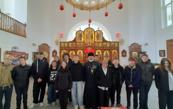 Учащиеся старших классов Зембинской средней школы посетили храм святого Архангела Михаила