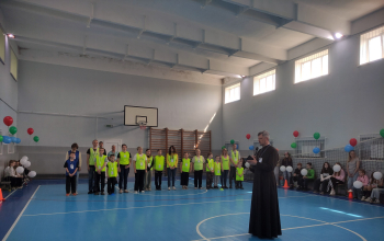 «Крепкая семья – сильная вера»: спортивный праздник объединил семьи Борисова