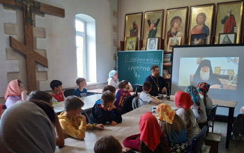 Иерей Антоний Семилет рассказал школьникам о православном храме и культуре речи