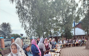 Освящение плодов в приходе храма Рождества Христова в праздник Преображение Господне